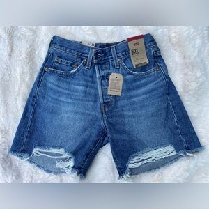 LEVIs 501 JEAN SHORTS